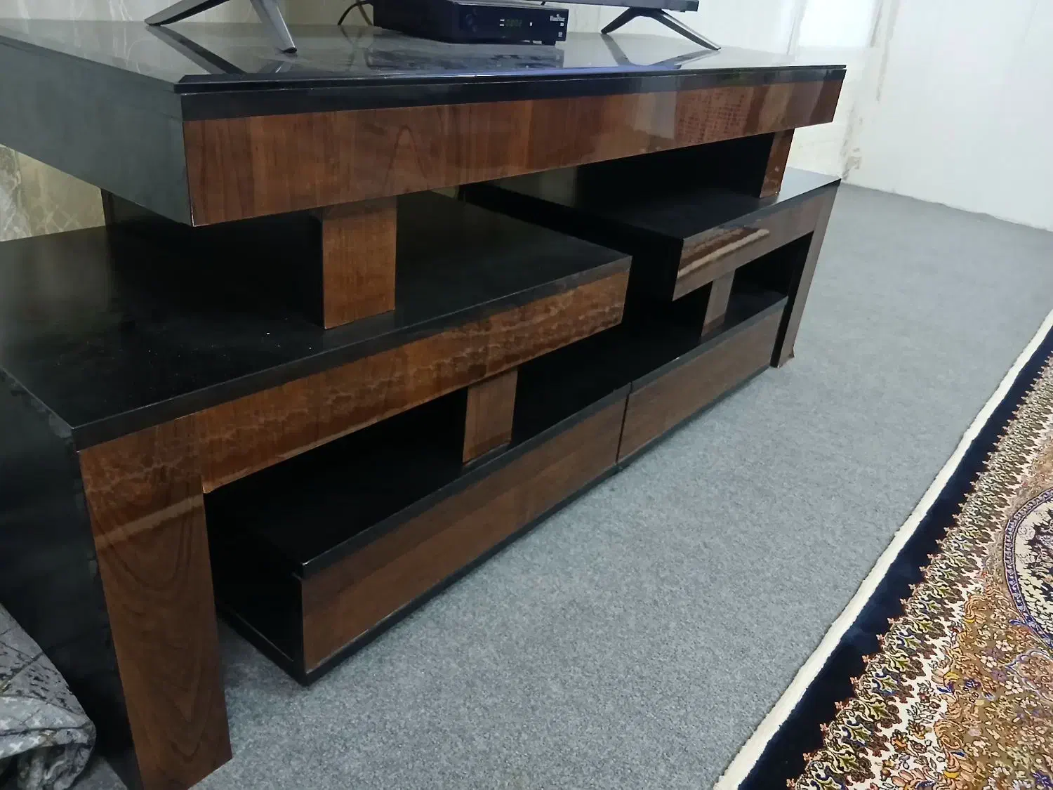 میز تلویزیون|میز تلویزیون|قم, ولیعصر|دیوار