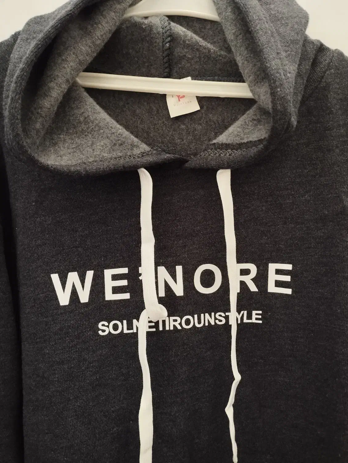 هودی|لباس|فسا, |دیوار