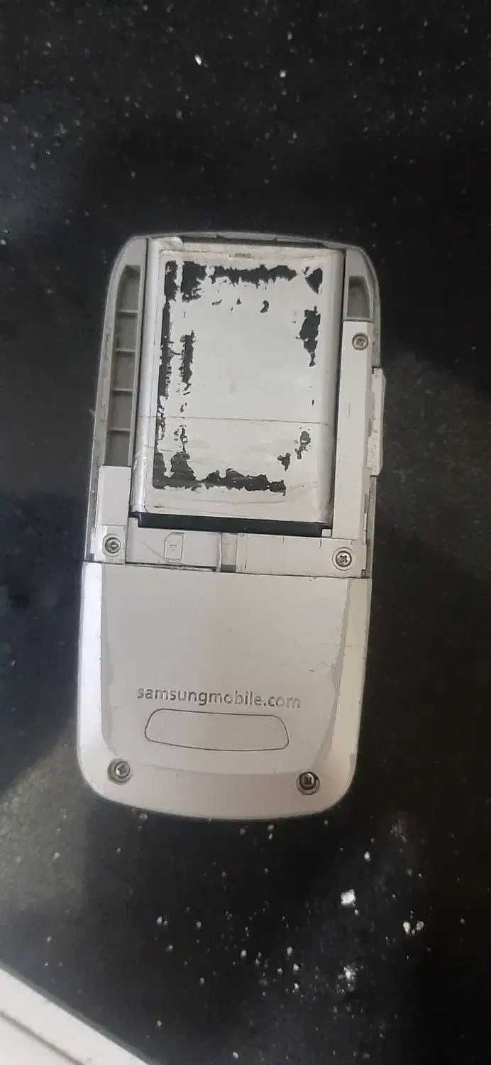 گوشی قدیمی سامسونگ کشویی|موبایل|تهران, شهرک آزادی|دیوار