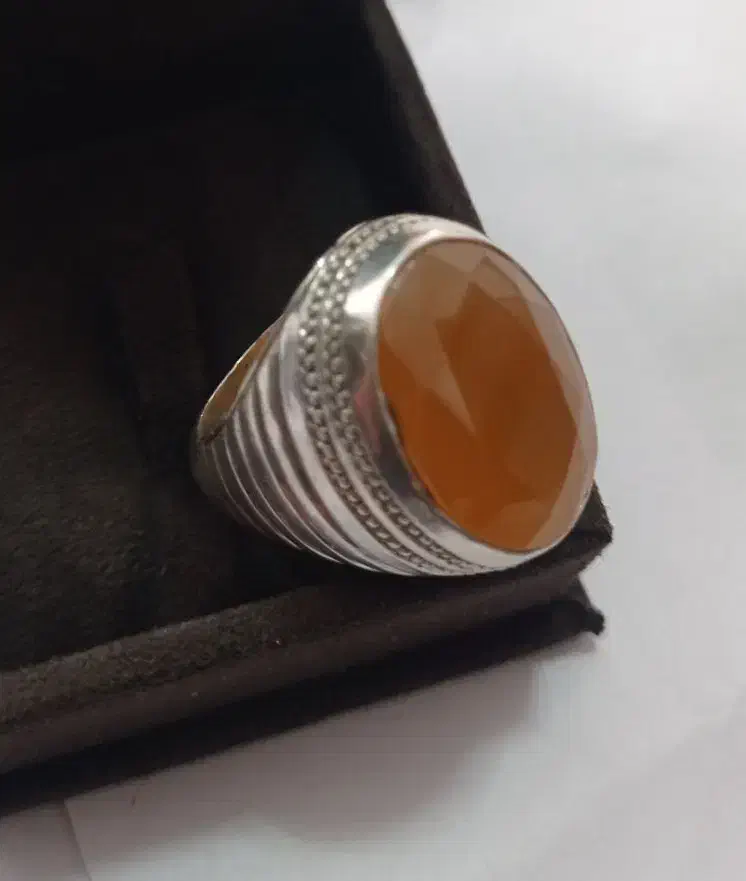 عقیق یمنی عسلی تراش الماسی دو طرفه|جواهرات|تهران, تهرانسر شمالی|دیوار