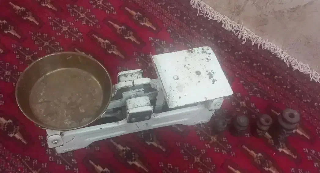 ترازو قدیمی|کلکسیون اشیاء عتیقه|کرج, احدآباد|دیوار