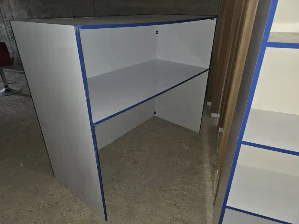 قفسه و طبقههای شیک برای مغازه|فروشگاه و مغازه|شیراز, دانشکده موشکی امام صادق (ع)|دیوار