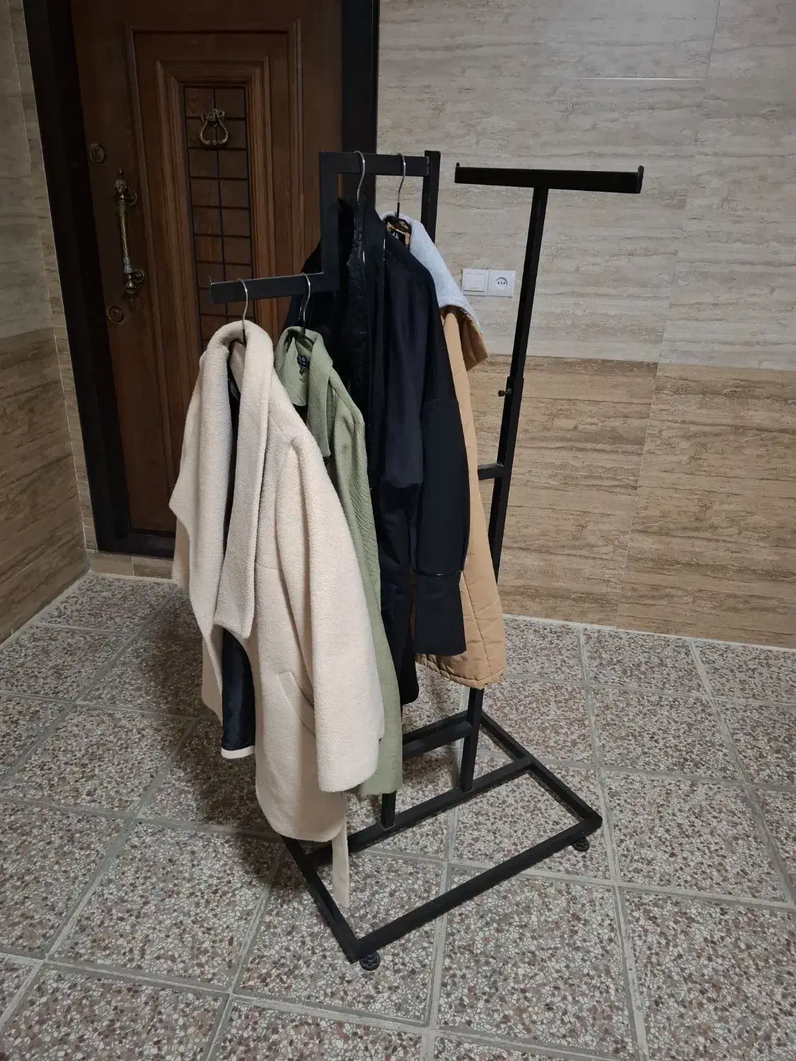 رگال لباس|فروشگاه و مغازه|مشهد, رضاشهر|دیوار