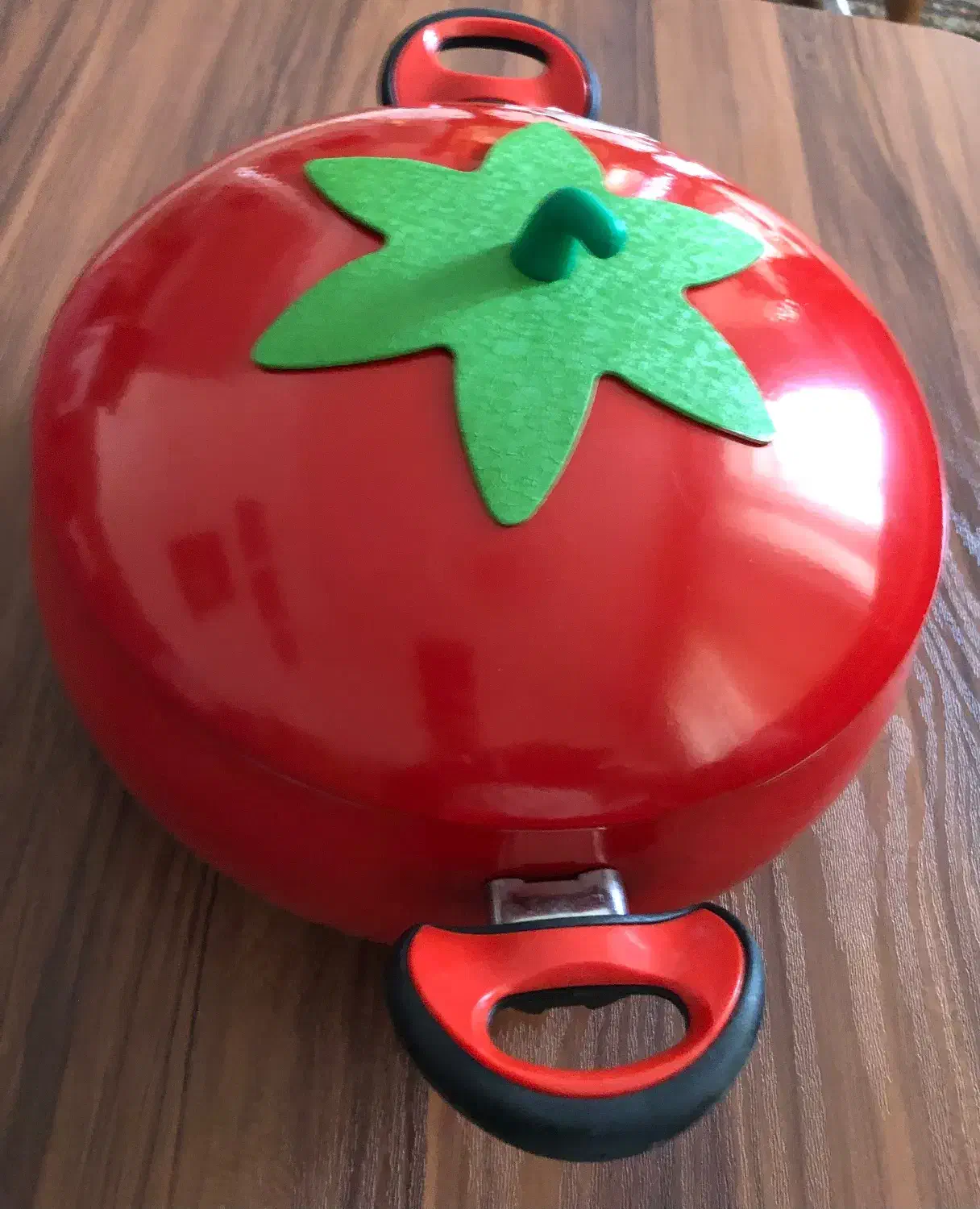 قابلمه|ظروف پختوپز|خوی, |دیوار