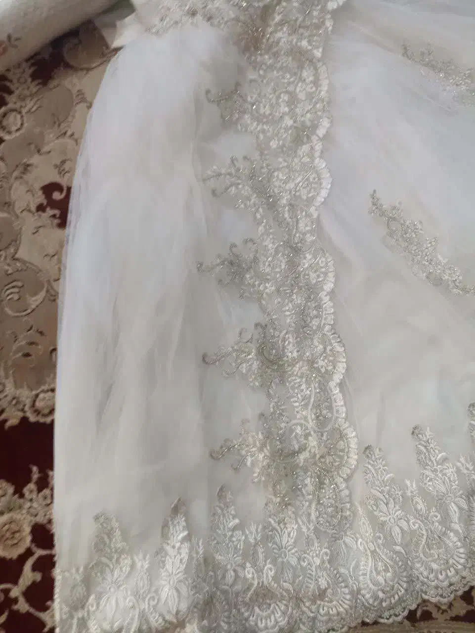 لباس عروس|لباس|اشکذر, |دیوار