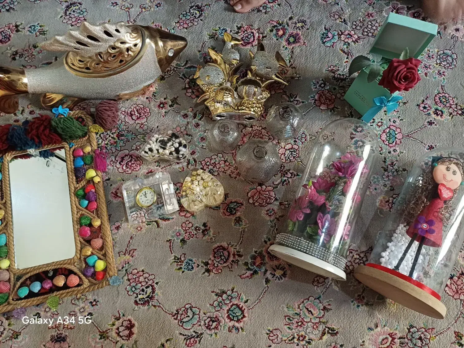 لوازم منزل دکور تزیینی گلدان تابلو قاب عکس آینه|صنایع دستی و سایر لوازم تزئینی|تهران, اتابک|دیوار