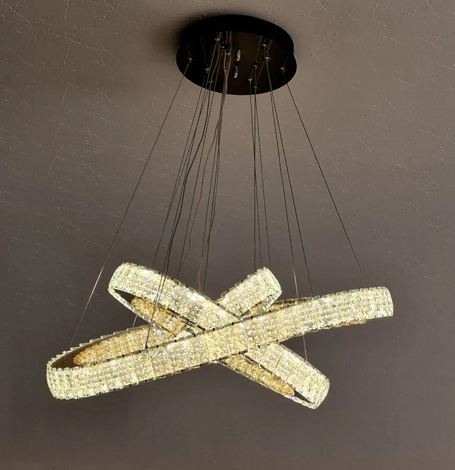 لوستر کهکشان|لوستر و چراغ آویز|شاهین‌شهر, عطار|دیوار