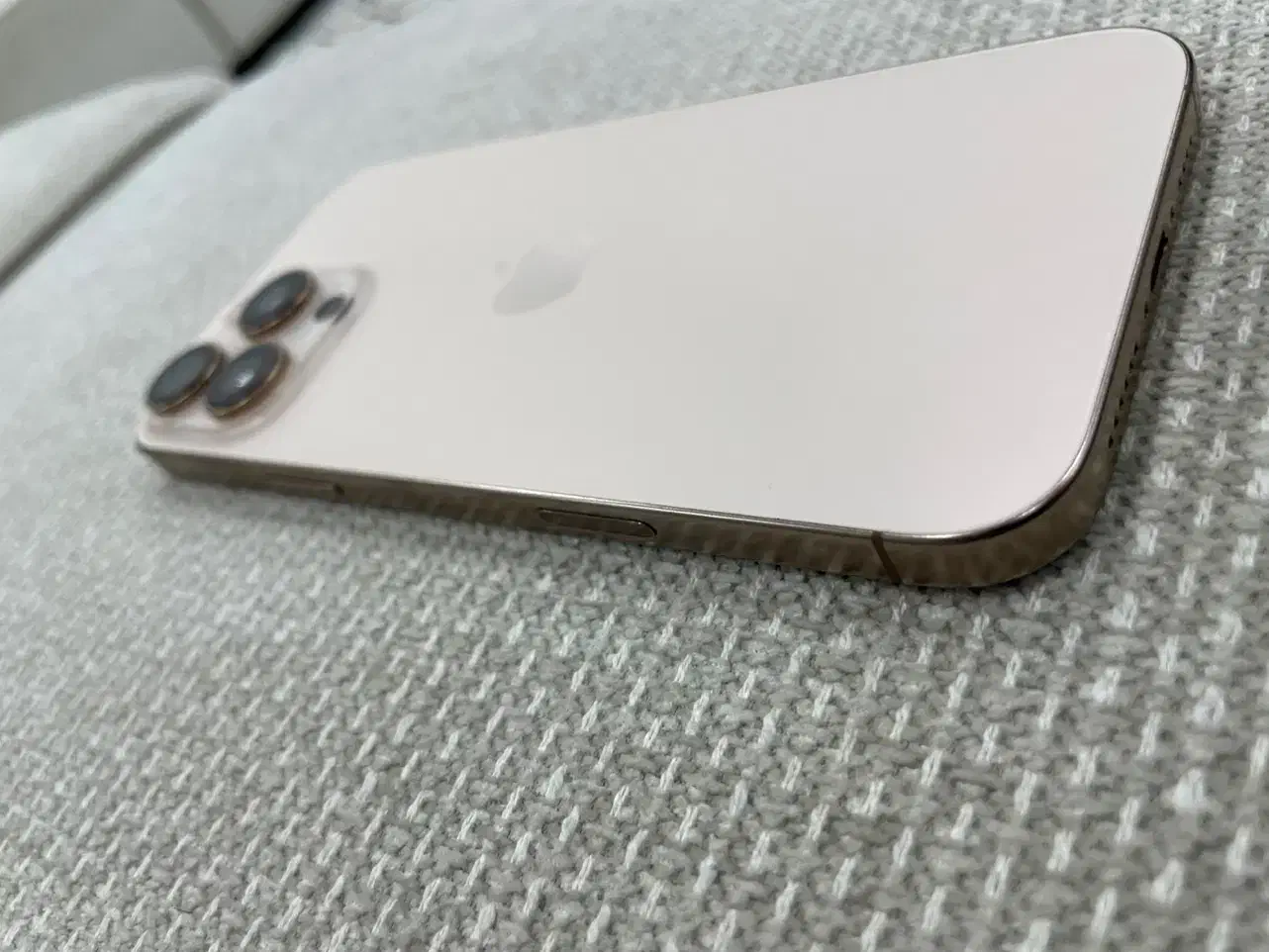 آیفون 16pro max ریجستر|موبایل|زاهدان, |دیوار