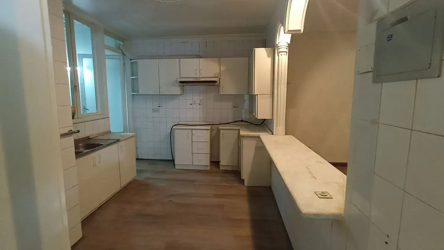 شریعتی بالاتر از خیابان ملک ۹۲ متری ۲ خوابه