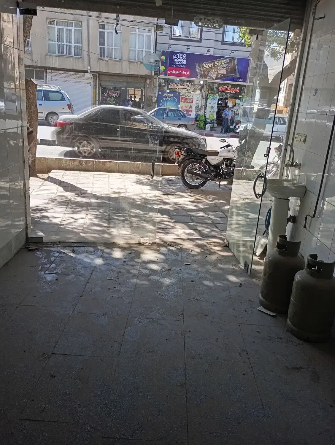 مغازه برای فروش|فروش مغازه و غرفه|سنندج, |دیوار