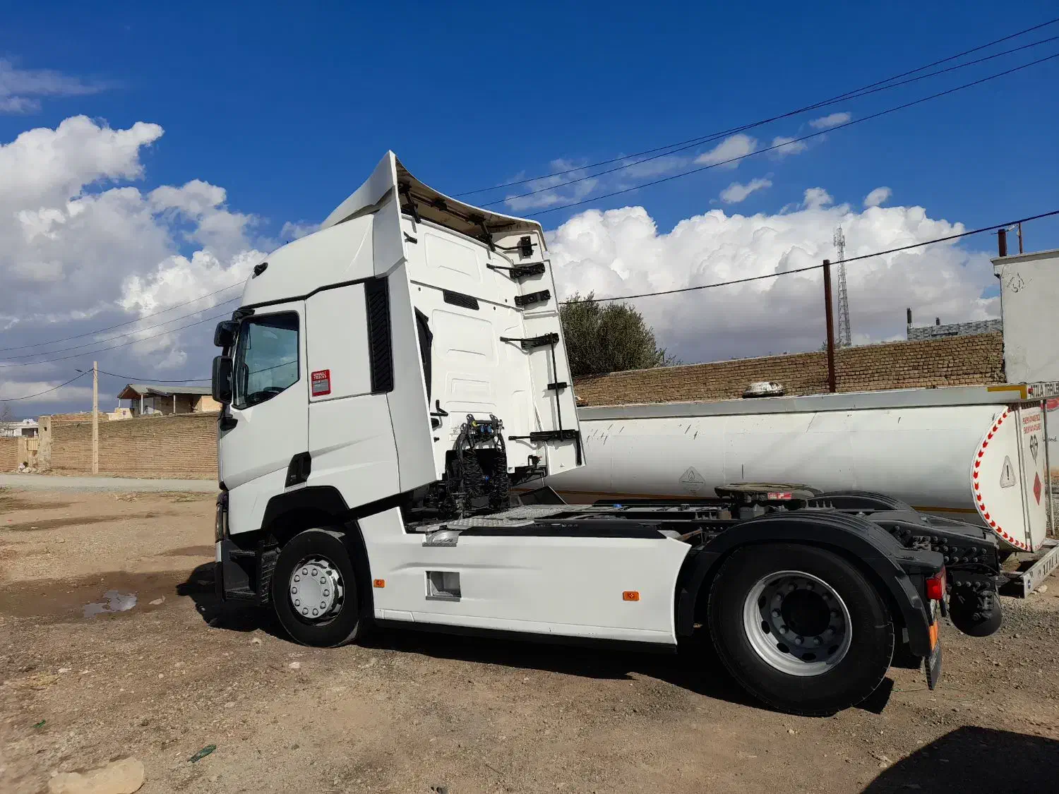 رنوتی ۵۲۰|خودرو سنگین|تهران, بریانک|دیوار