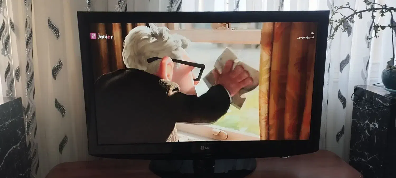 تلوزیون الجی|تلویزیون و پروژکتور|سنندج, |دیوار