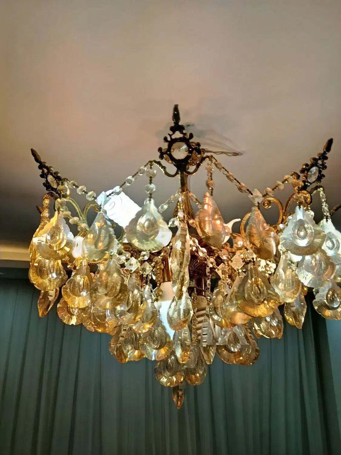 لوستر برنز ۱۲ شعله|لوستر و چراغ آویز|سنندج, |دیوار