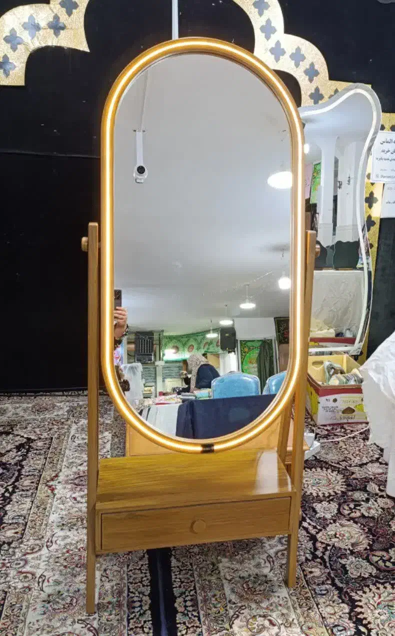 آینه پایه دار با کشو و نور|آینه|مشهد, آزادشهر|دیوار