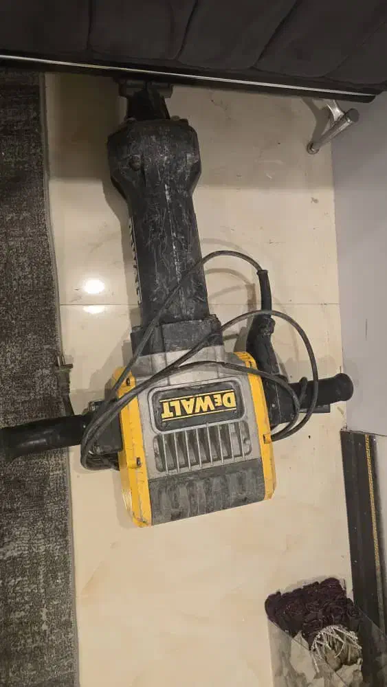 هیلتی(چکش تخریب)دیوالت dewalt|ابزارآلات|تهران, فلاح|دیوار