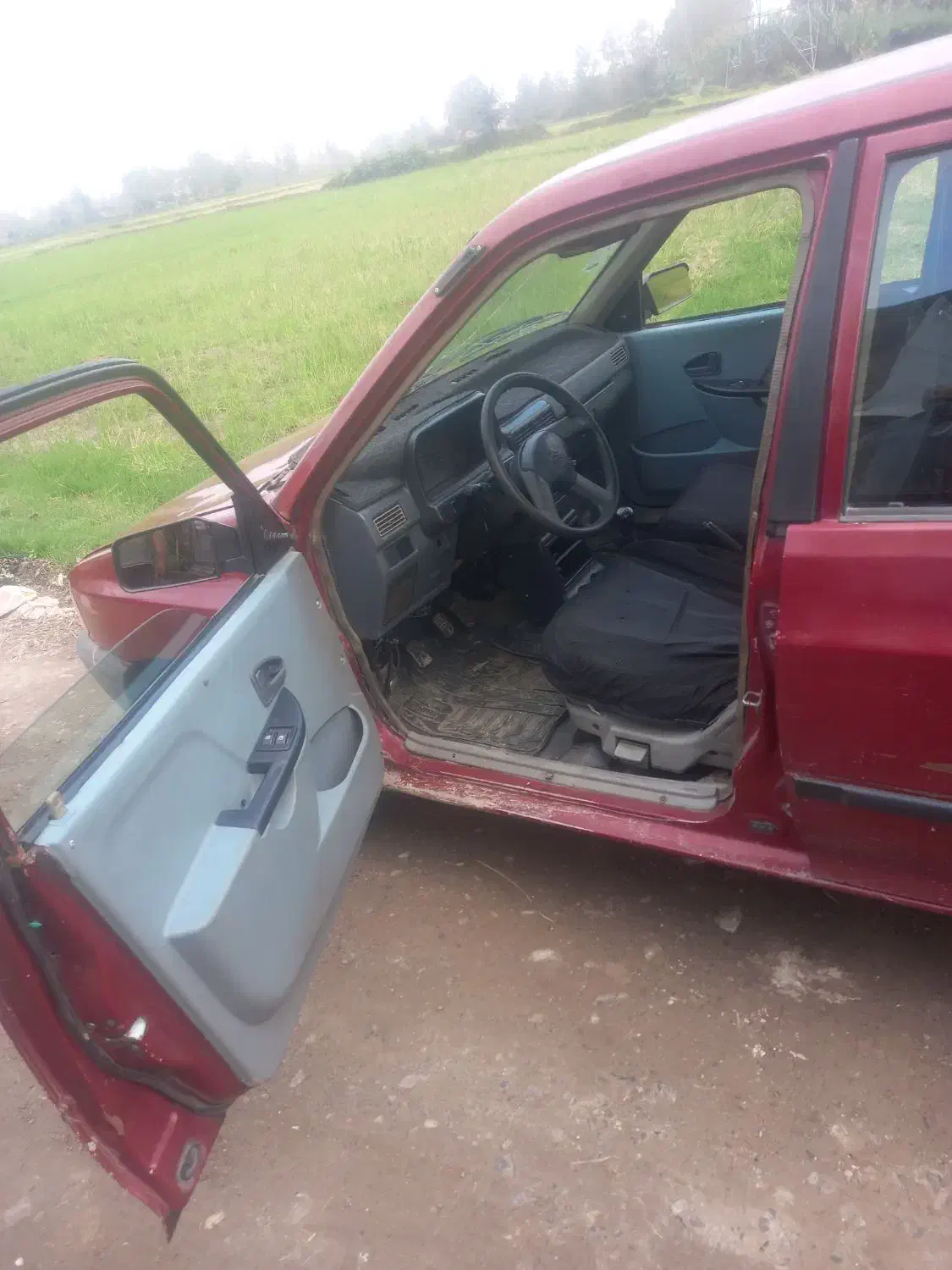 پرایدانژکتور۸۳ کولرروشن|خودرو سواری و وانت|رشت, بازار|دیوار