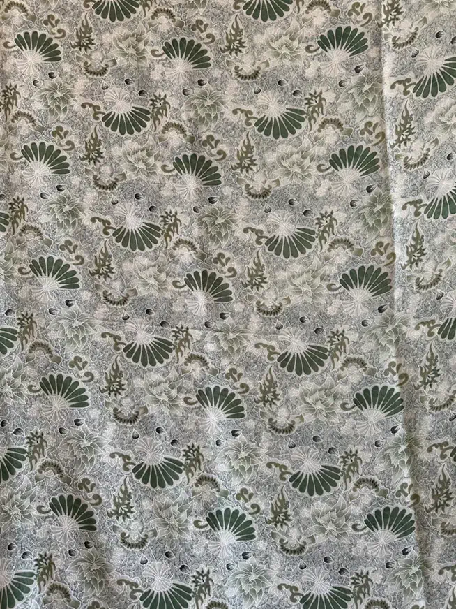 چادر خارجی دوخته شده قد بلند در حد خیلی خیلی نو|لباس|تبریز, |دیوار