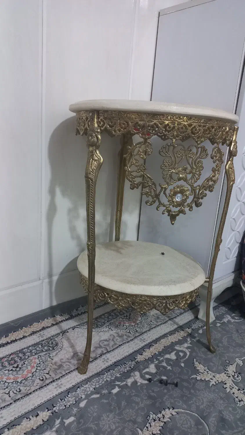 میز برنز|صنایع دستی و سایر لوازم تزئینی|قم, ولیعصر|دیوار