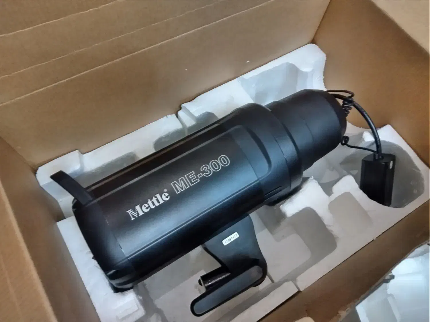 فلاش آتلیه ای|دوربین عکاسی و فیلم‌برداری|تهران, صفا|دیوار