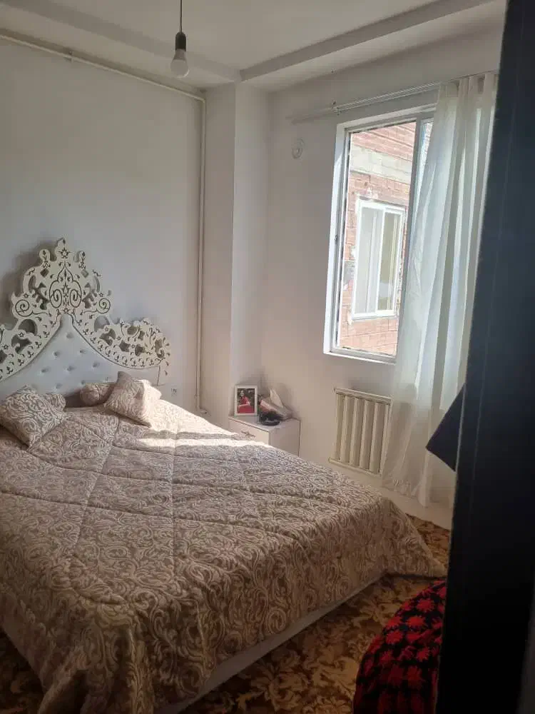 واحد ۹۲ متری/خیابان ملت/طبقه دوم|فروش آپارتمان|آستارا, |دیوار