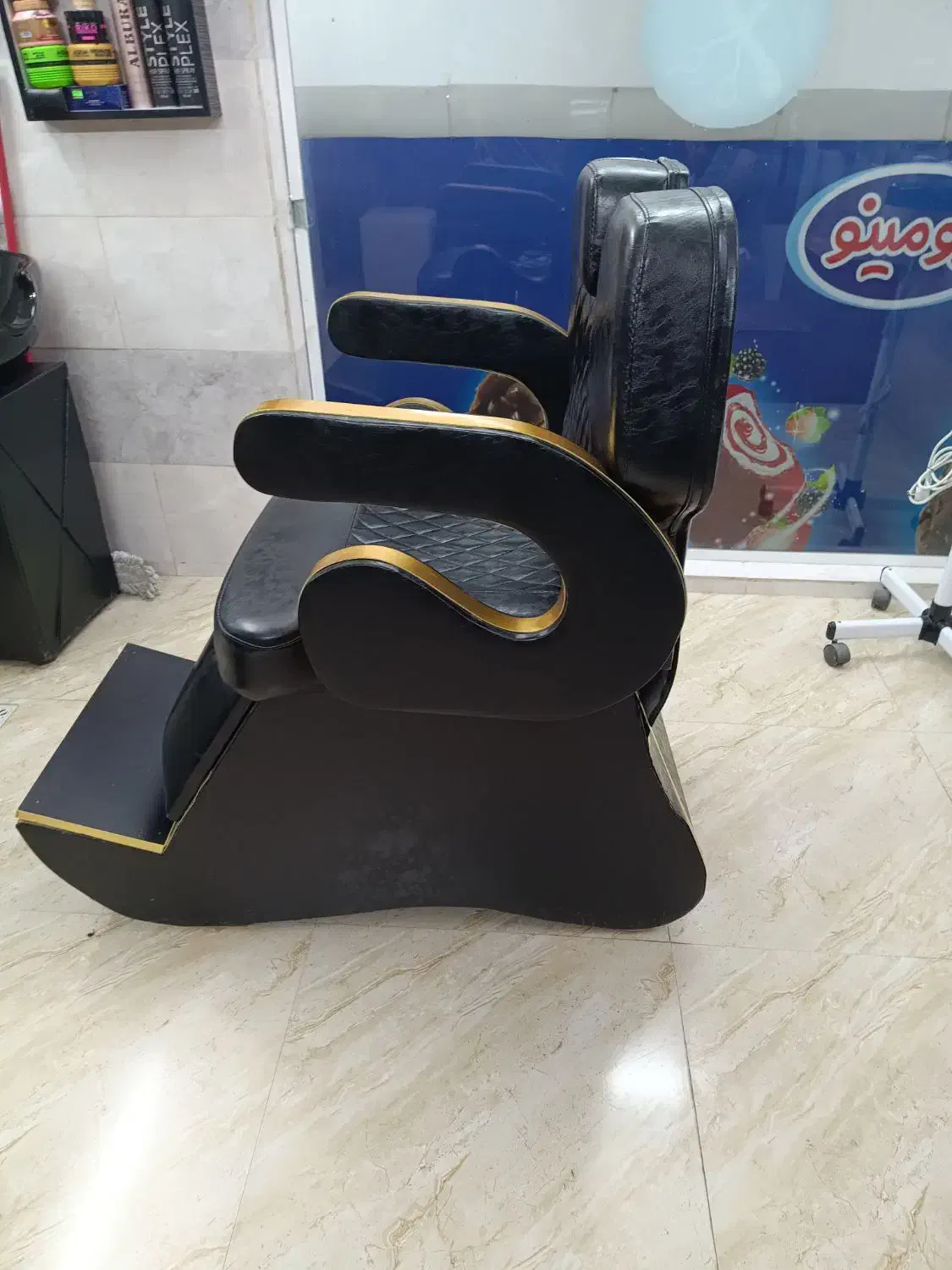 صندلی میکاپ و کوتاهی|آرایشگاه و سالنهای زیبایی|پاکدشت, شهرک امام رضا|دیوار