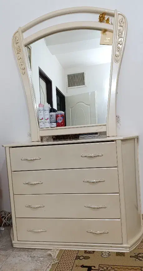 سرویس خواب|تخت و سرویس خواب|قم, پردیسان|دیوار