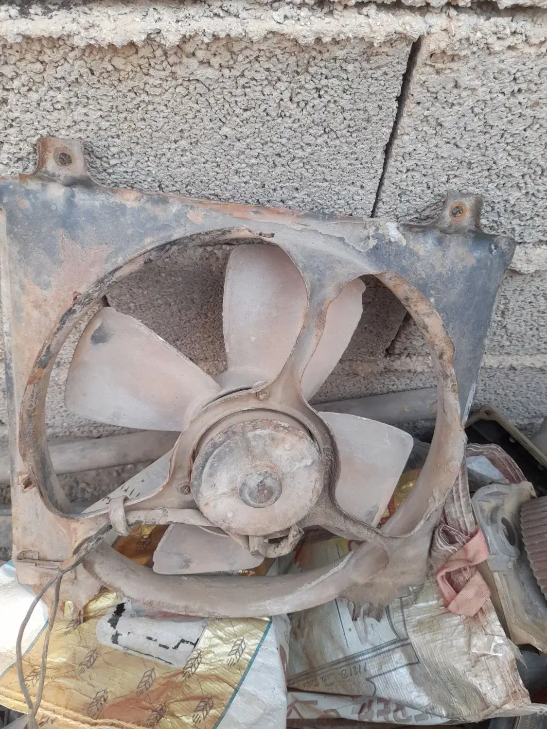 تعدادی قطعات موتوری و بدنه استوک پراید|قطعات یدکی و لوازم جانبی|برازجان, |دیوار