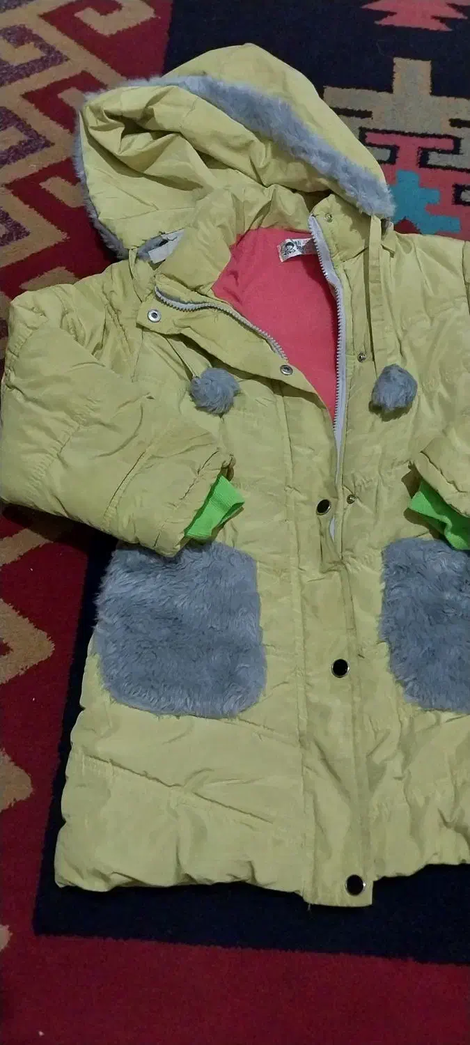 کابشن دخترانه داخل خز درحدنو|کفش و لباس بچه|ساوه, |دیوار