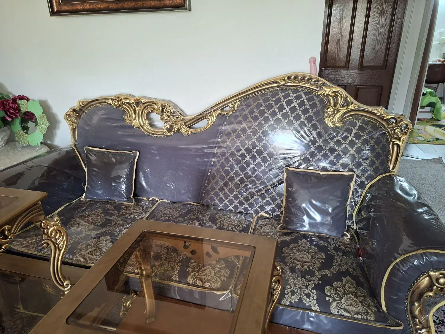 مبل سلطنتی مدرن|مبلمان خانگی و میز عسلی|لردگان, |دیوار