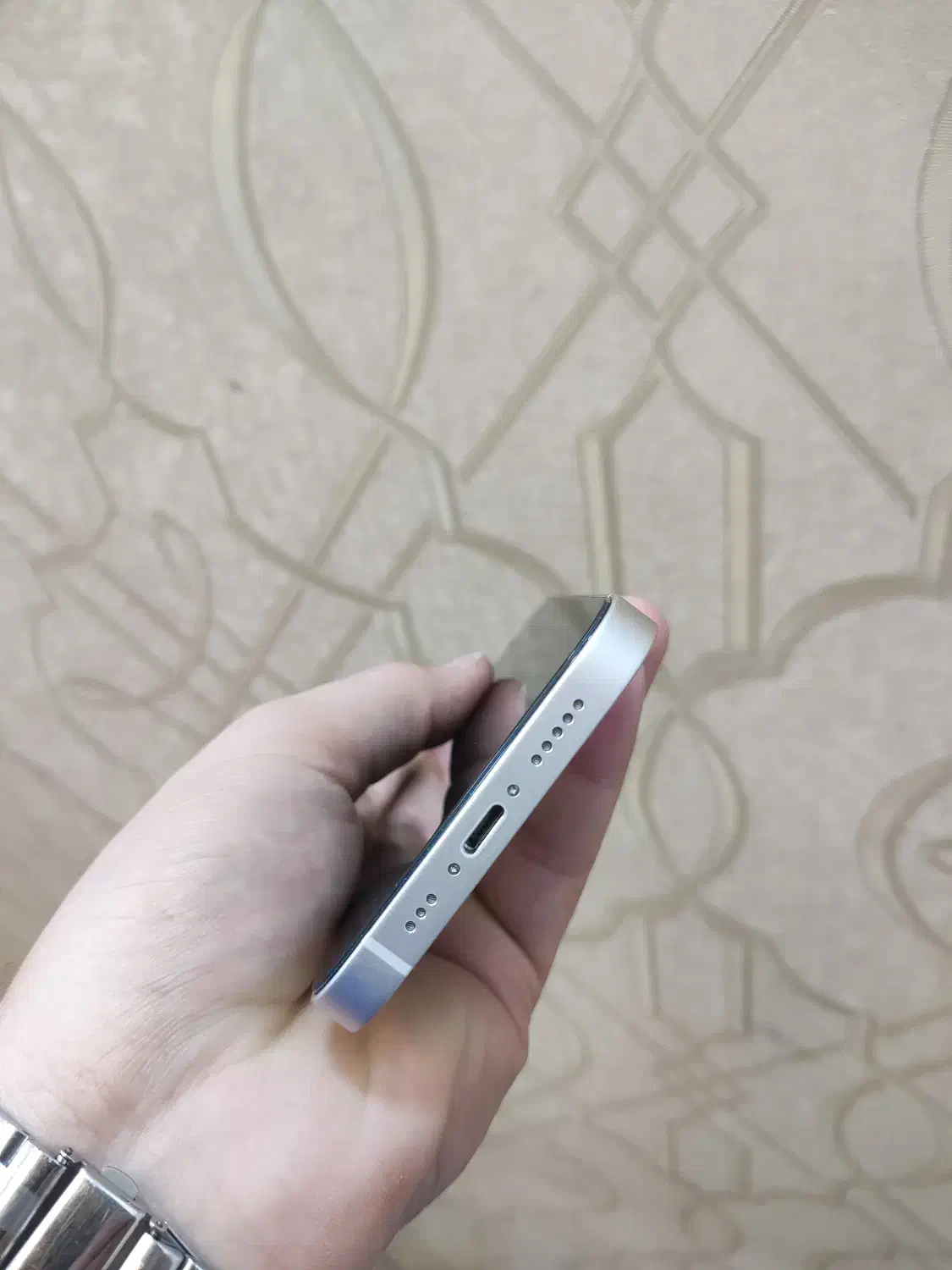 ایفون ۱۳ CH رنگ سفید|موبایل|رشت, چله خانه|دیوار