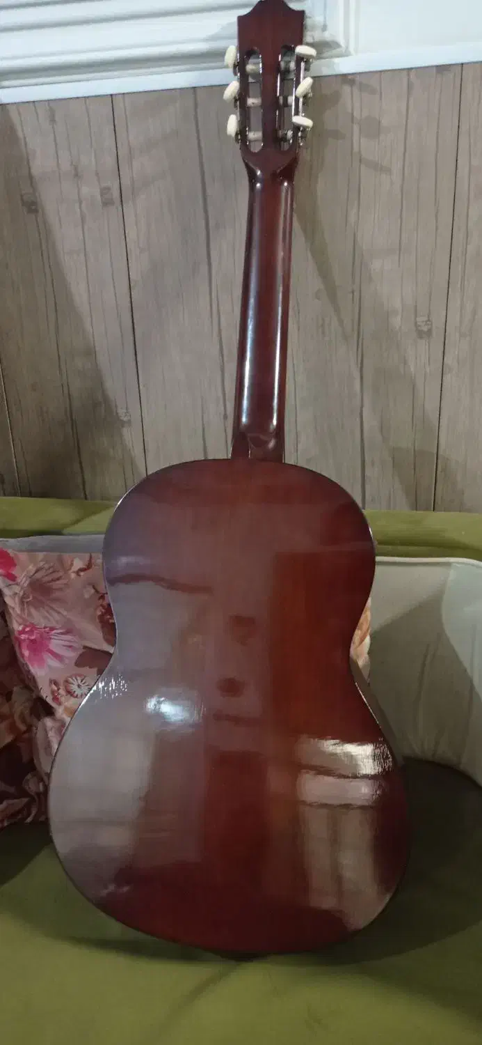 گیتار یاماها c40 اصلی سالم کمکار،زیر قیمت بازار|گیتار، بیس، امپلیفایر|کرج, گلشهر|دیوار