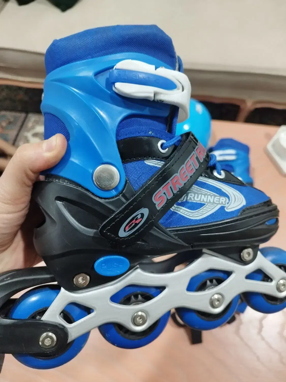 کفش اسکیت|دوچرخه، اسکیت، اسکوتر|سرایان, |دیوار