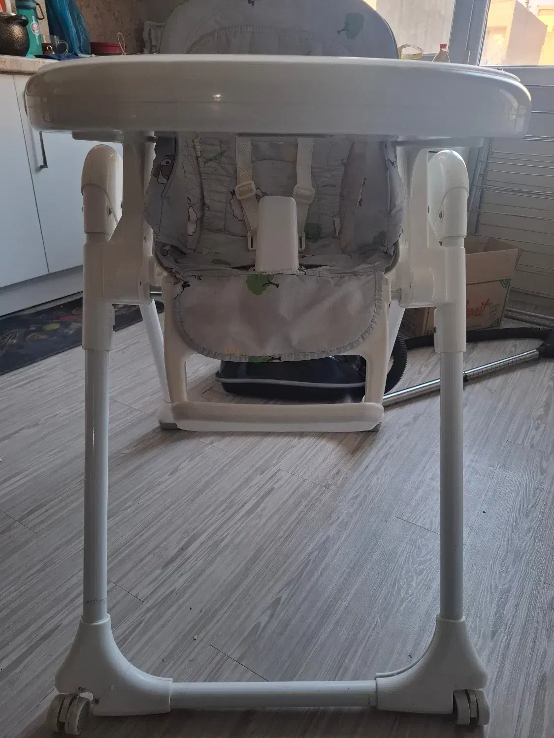 صندلی غذای کودک|تخت و صندلی بچه|تهران, جنتآباد جنوبی|دیوار