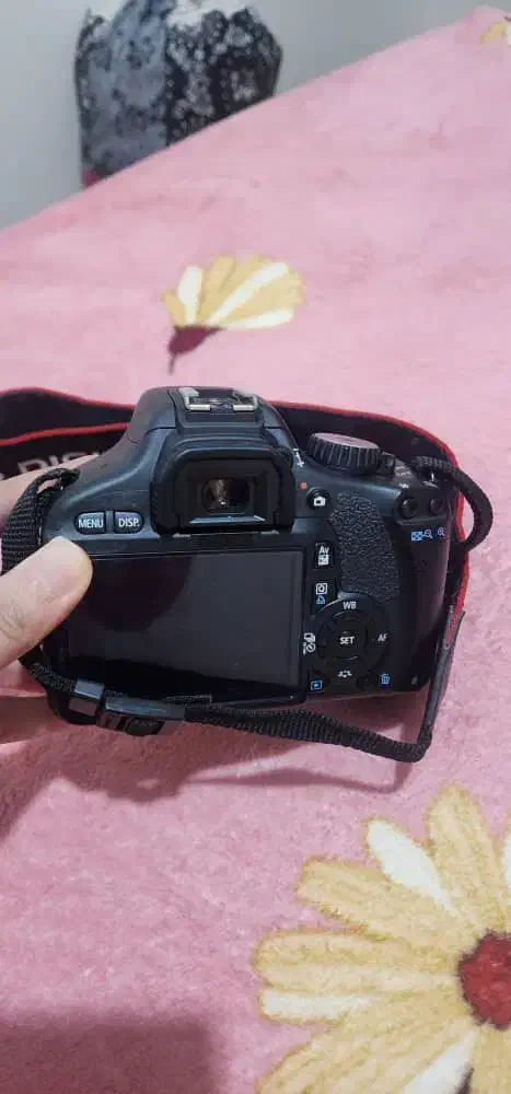 دوربین کانن|دوربین عکاسی و فیلم‌برداری|تهران, جوانمردان (اندیشه)|دیوار