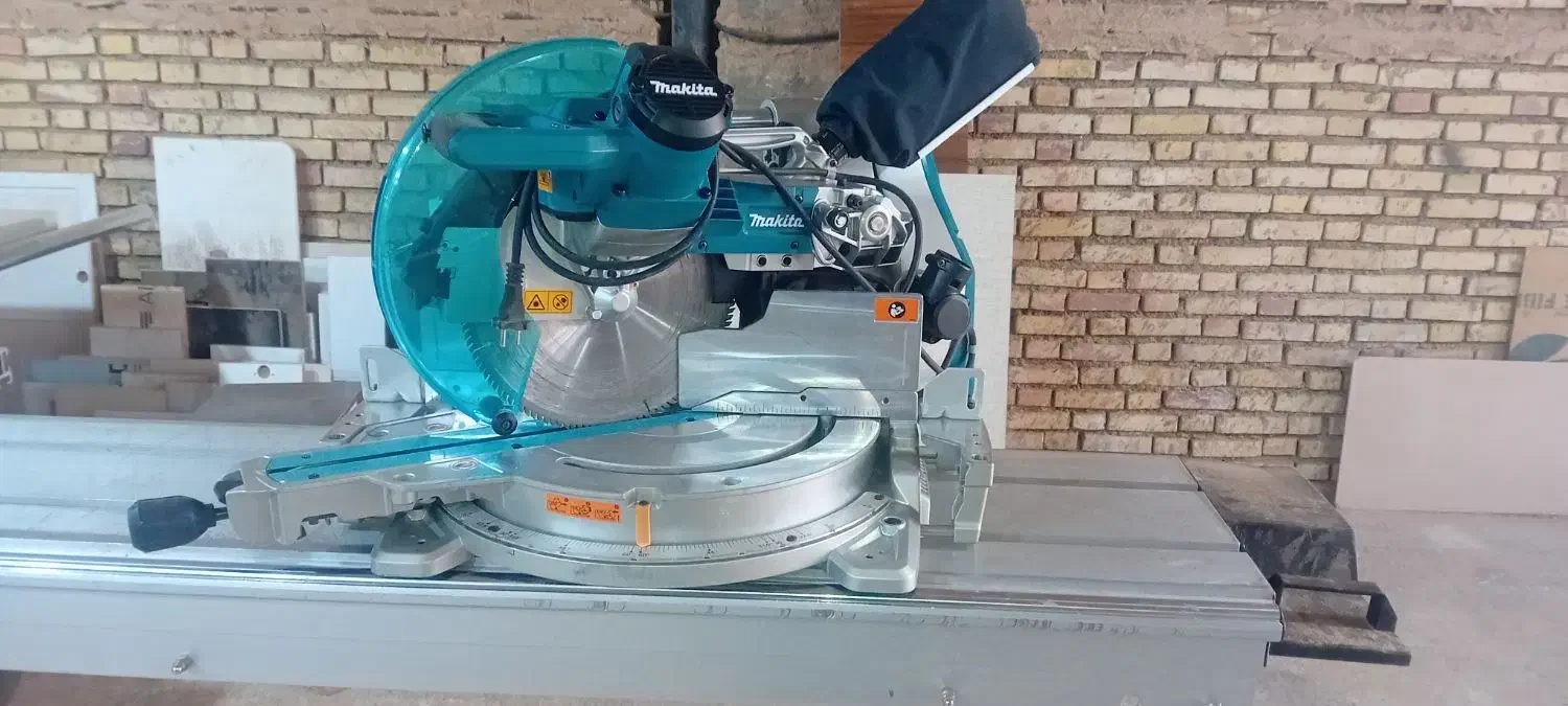 فارسی بر ماکیتا|ابزارآلات|تیران, |دیوار