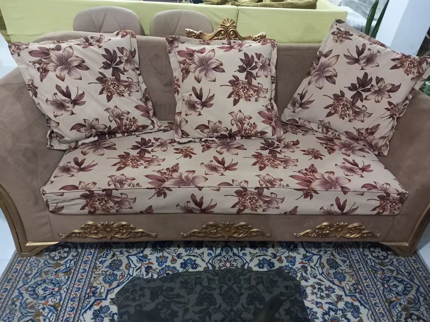 مبل ۷نفره سالم|مبلمان خانگی و میز عسلی|ملایر, |دیوار