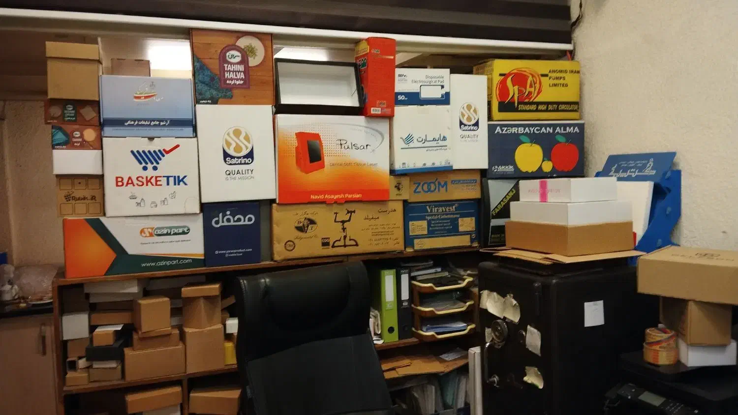 کار گر ساده برای کارگاه کارتن سازی|استخدام صنعتی، فنی، مهندسی|تهران, سیروس|دیوار