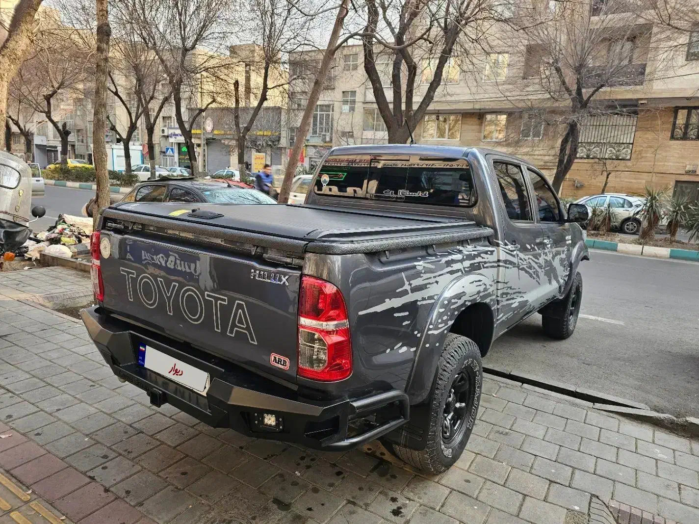 هایلوکس ۲۰۱۴|خودرو سواری و وانت|تهران, ستارخان|دیوار