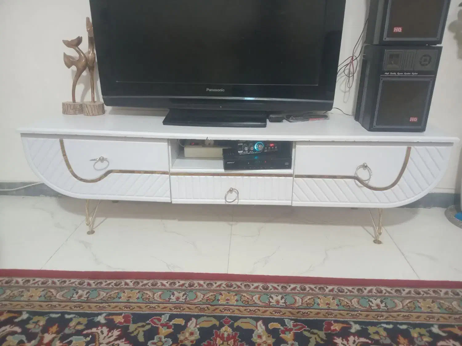 م.ی.ز. تی وی گلدان کافی بار|تلویزیون و پروژکتور|سبزوار, شرق کال شمالی|دیوار