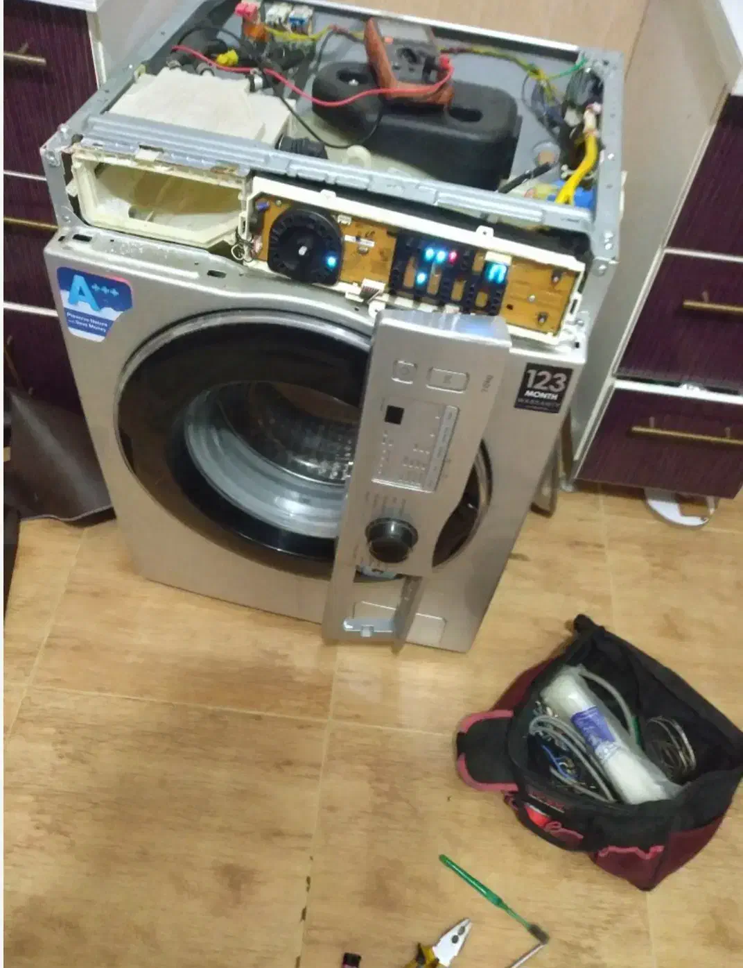 تعمیر تخصصی لباسشویی ، ظرفشویی ، ساید نمایندگی ۱|خدمات پیشه و مهارت|تبریز, |دیوار