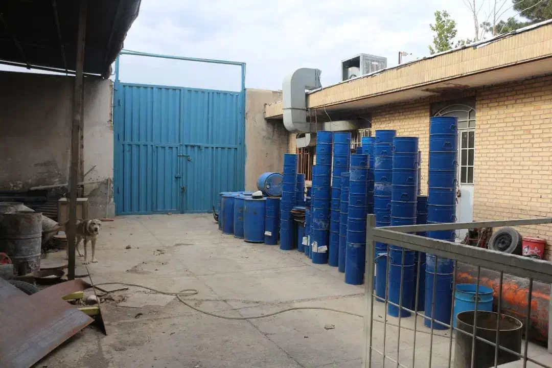 ۱۶۰۰ متر/۶۰۰ متر بنای‌ کارگاه و سوله صنعتی/ تهاتری|فروش دفتر صنعتی، کشاورزی، تجاری|ملارد, |دیوار