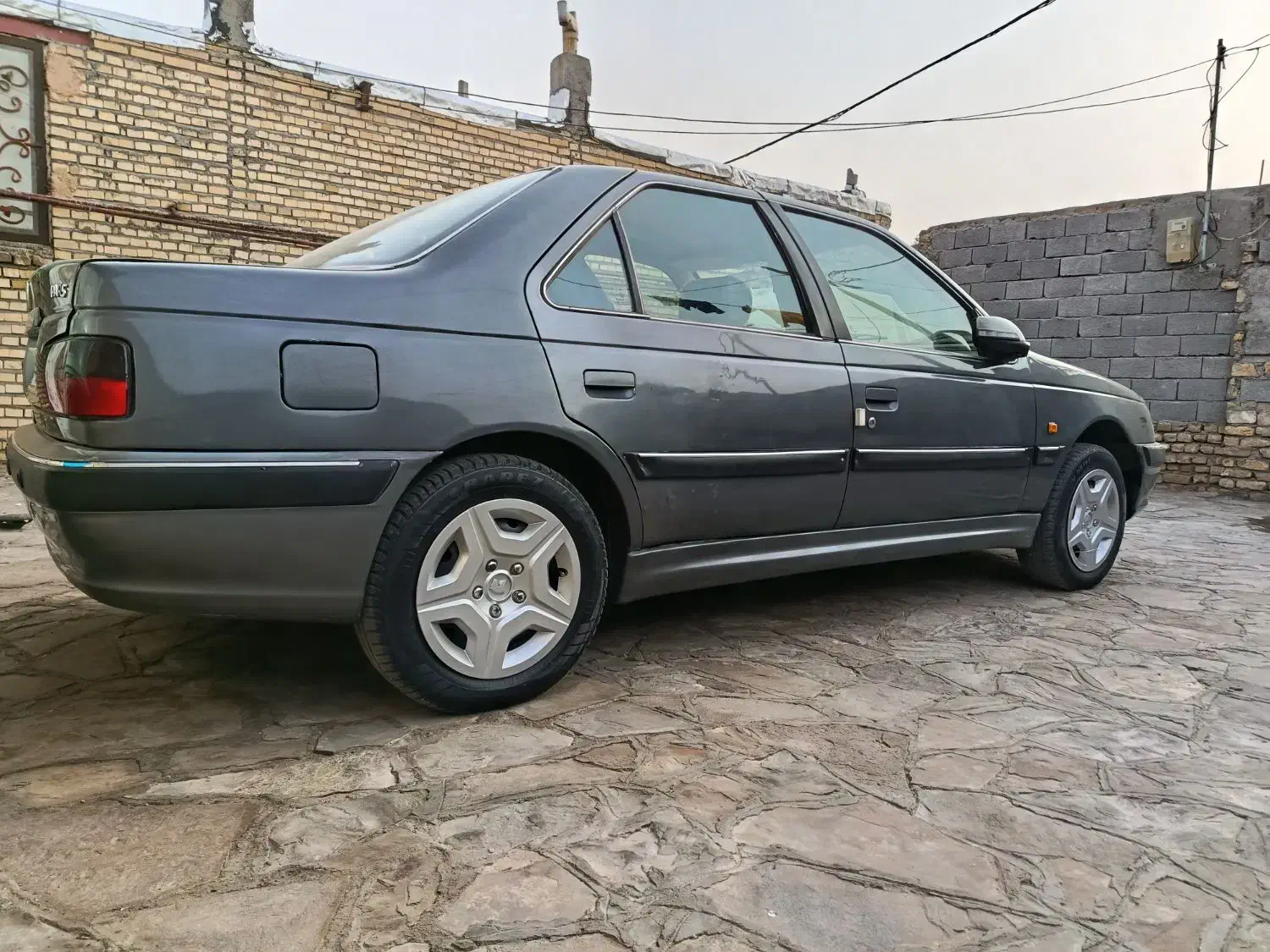 پژو پارس مدل ۹۱ تمیز مرتب|خودرو سواری و وانت|مشهد, ارشاد|دیوار