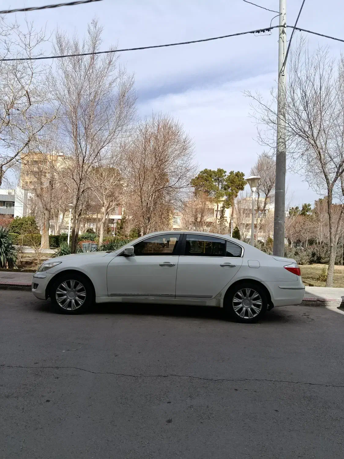 جنسیس ۲۱۰    ۴۱۰۰|خودرو سواری و وانت|اصفهان, سروستان|دیوار