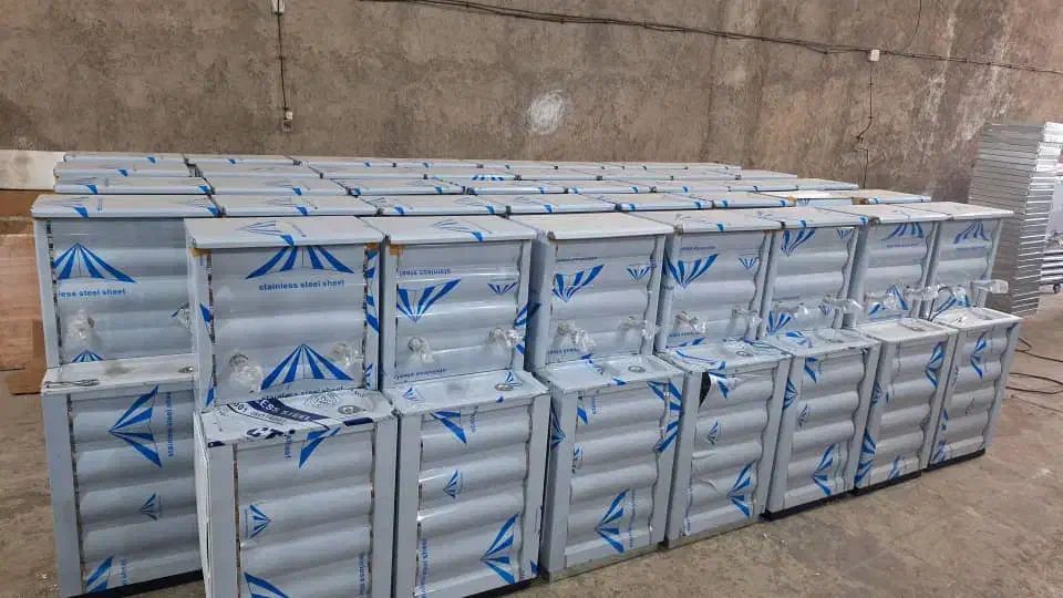 آبسردکن آبسر دکن آب سردکن آب سرد کن ۲۳۴شیر|آبسردکن و تصفیه آب|مشهد, فدک|دیوار