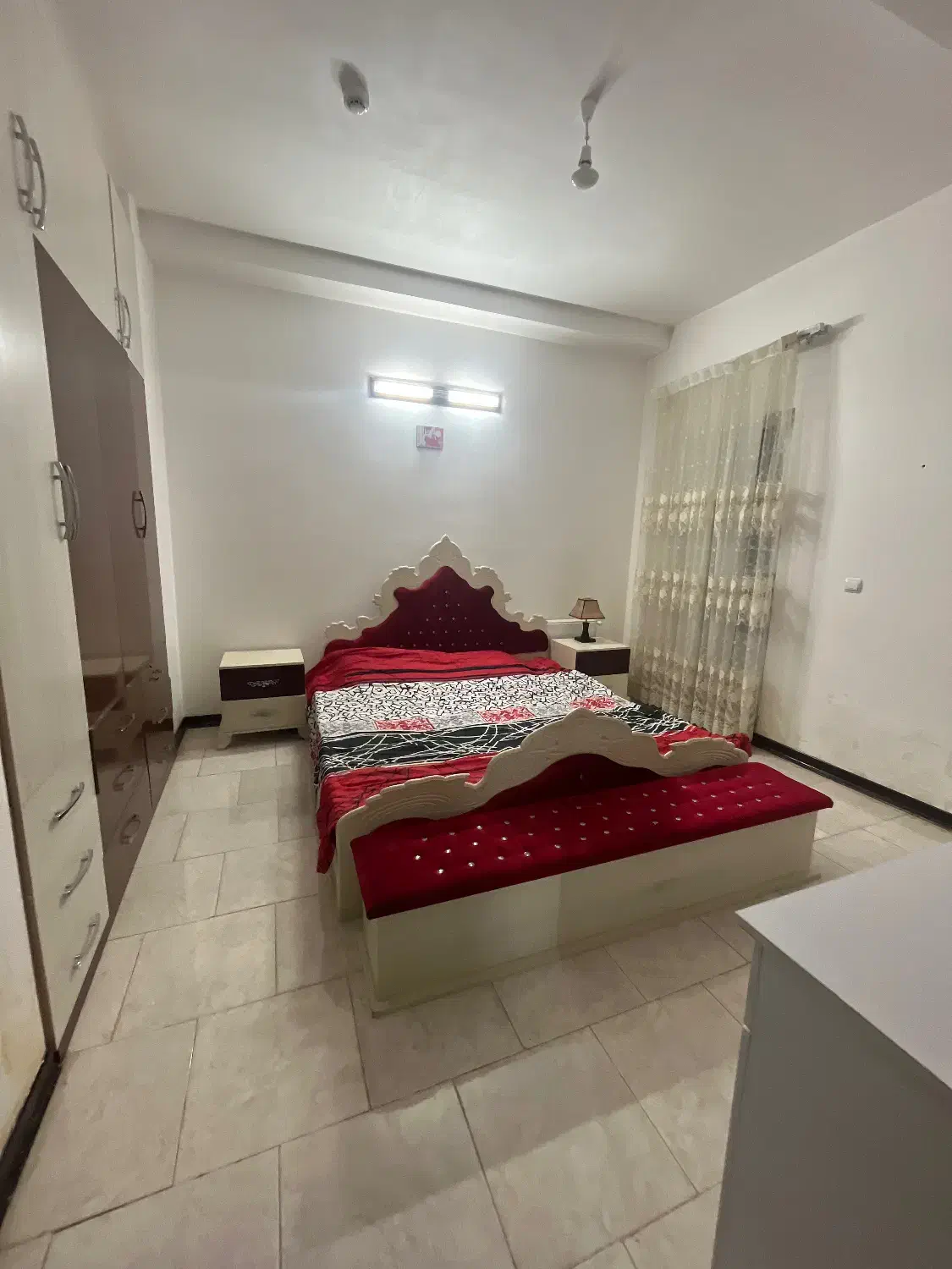 تخت خواب|تخت و سرویس خواب|یزد, |دیوار