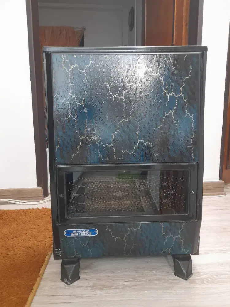 بخاری کوچک۲/۸۰۰ وبزرگ۴/۵۰۰|بخاری، هیتر، شومینه|لاهیجان, شقایق|دیوار