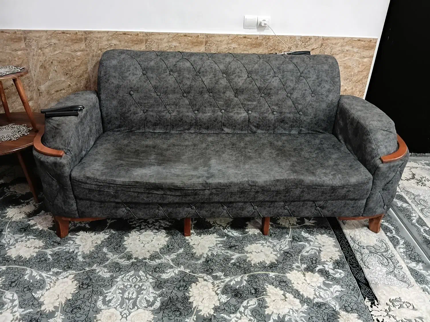 مبل ۷نفره|مبلمان خانگی و میز عسلی|رباط‌کریم, الارد|دیوار