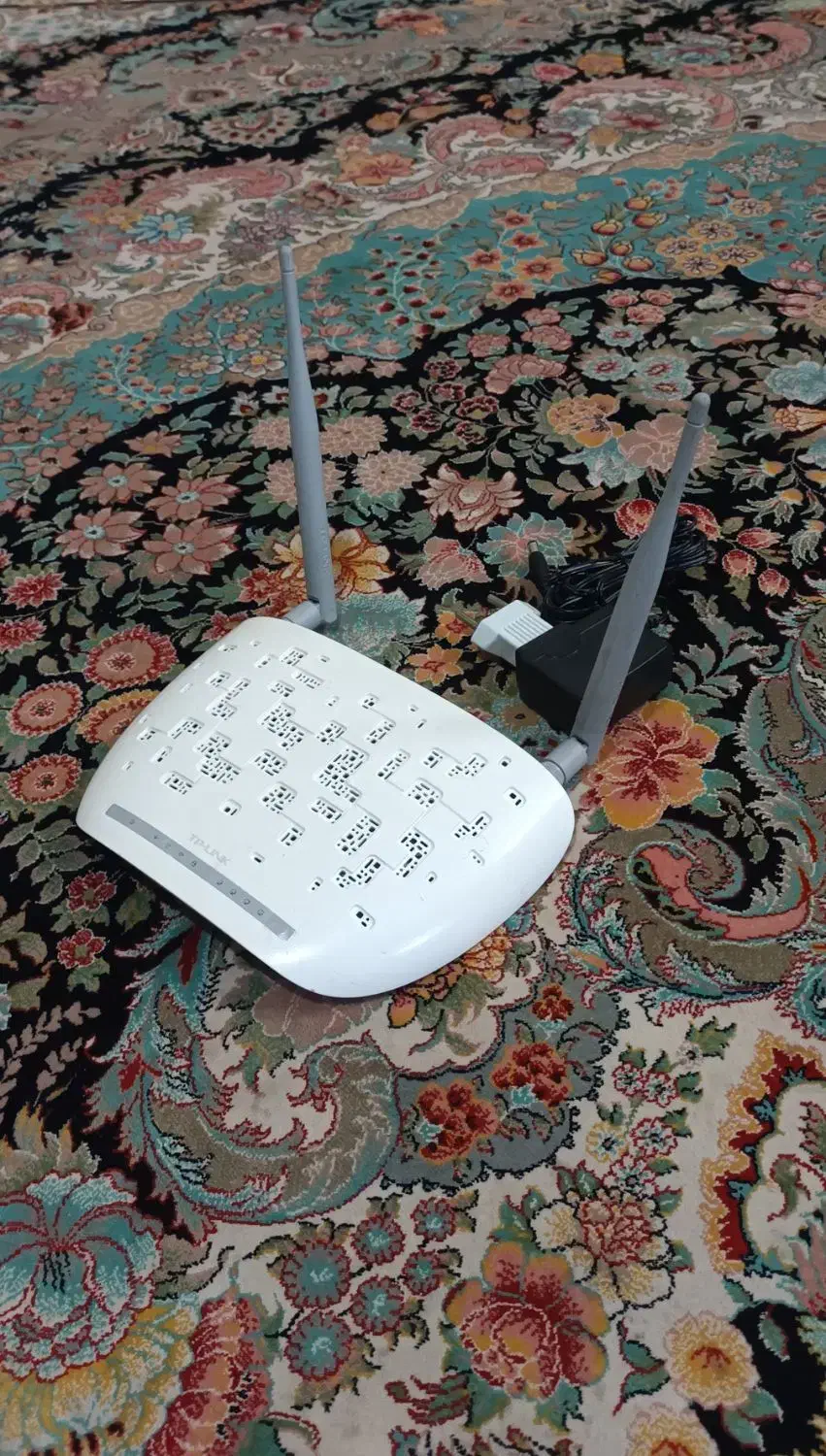 مودم وای فای دو آنتن تی پی لینک|مودم و تجهیزات شبکه|قم, پردیسان|دیوار