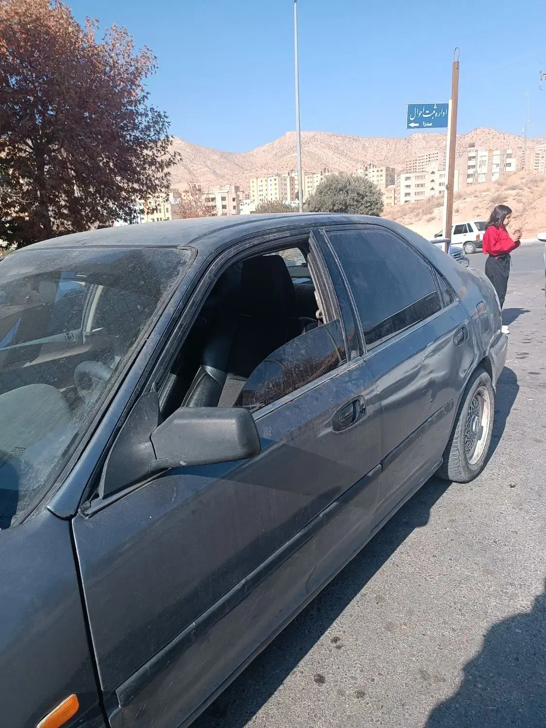 هوندا سیویک 1992|خودرو کلاسیک|صدرا-فارس, فاز ۱|دیوار