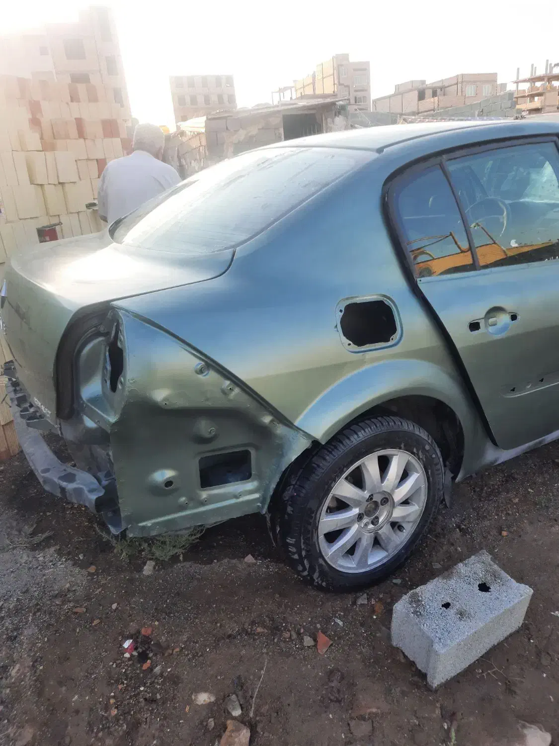 جراج لوازم یدکی مگان|قطعات یدکی و لوازم جانبی|رامجین, |دیوار